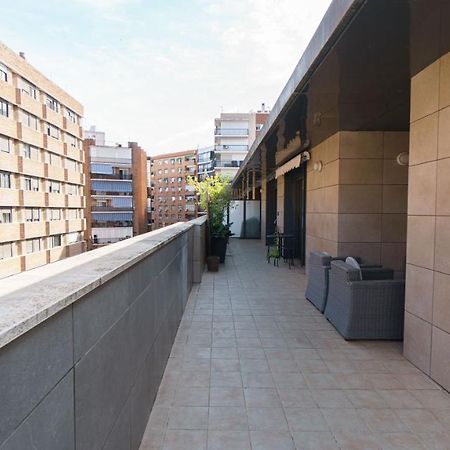 Rentalsevilla Coqueto Apartamento Con Terraza Privada Sevilha Exterior foto