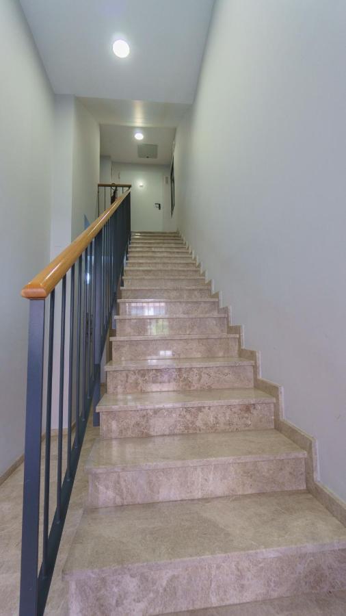 Rentalsevilla Coqueto Apartamento Con Terraza Privada Sevilha Exterior foto