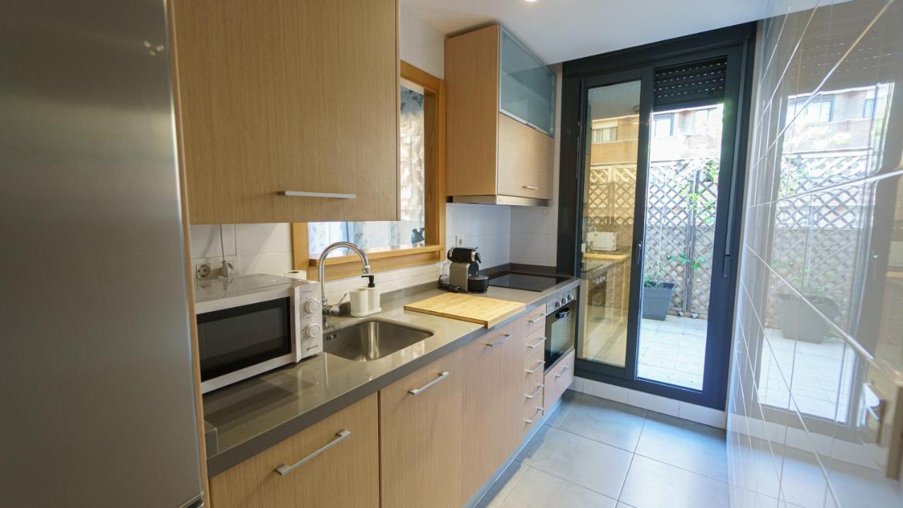 Rentalsevilla Coqueto Apartamento Con Terraza Privada Sevilha Exterior foto