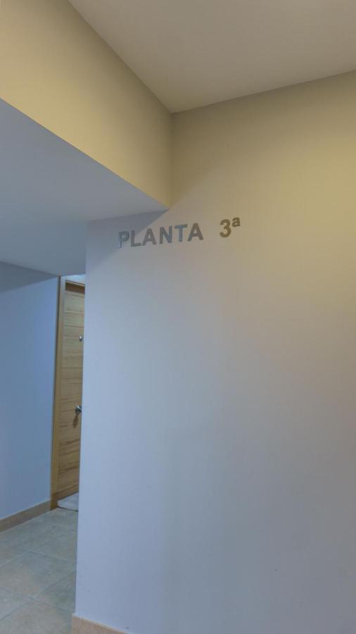 Rentalsevilla Coqueto Apartamento Con Terraza Privada Sevilha Exterior foto