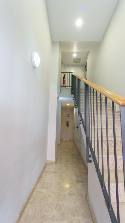 Rentalsevilla Coqueto Apartamento Con Terraza Privada Sevilha Exterior foto